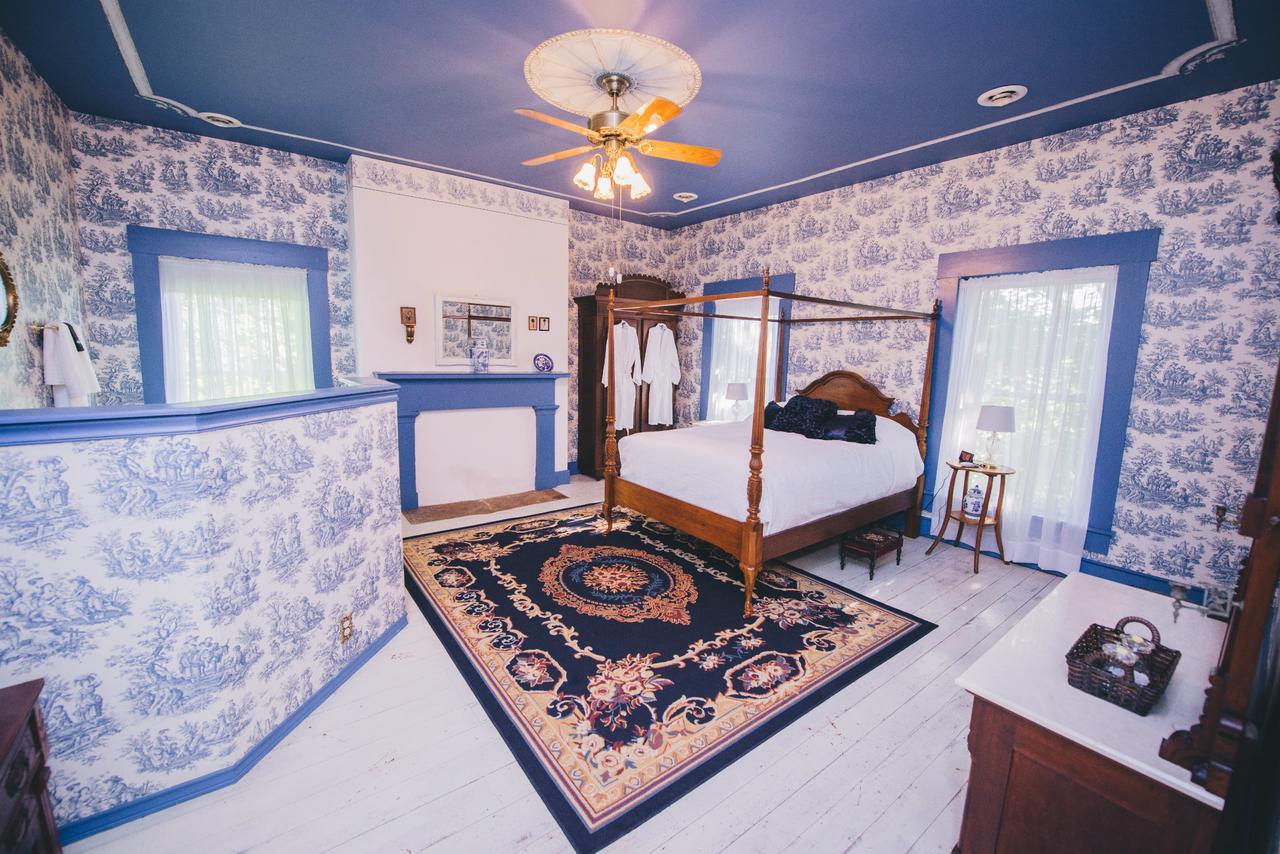 Old Caledonian Bed & Breakfast Eksteriør billede
